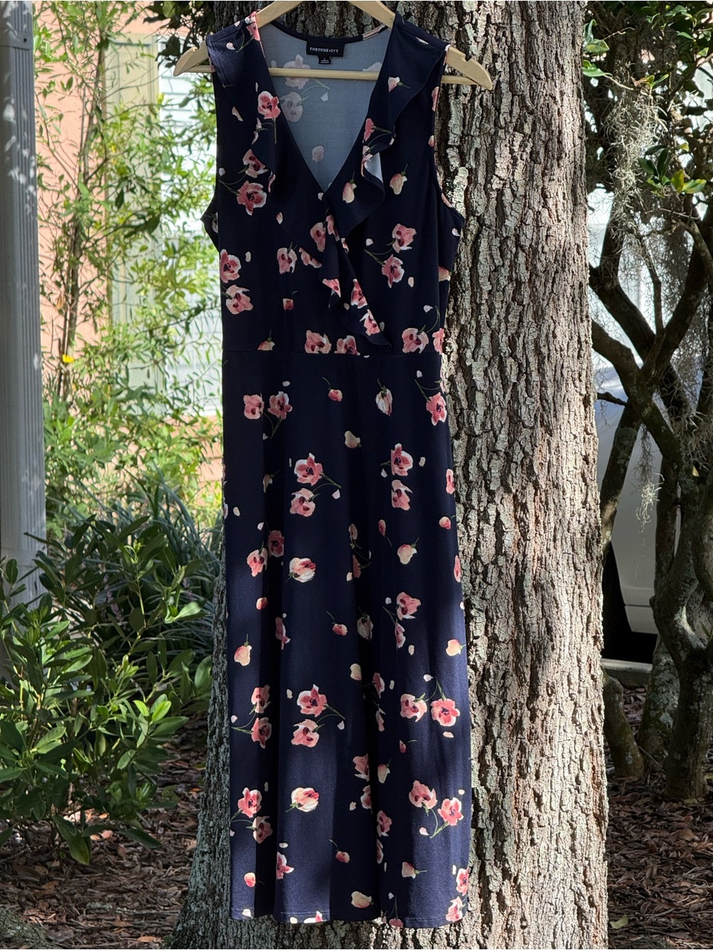 Fortune + Ivy Sleeveless Floral Midi Dress Deep V-neck With Ruffle Trim Blue L